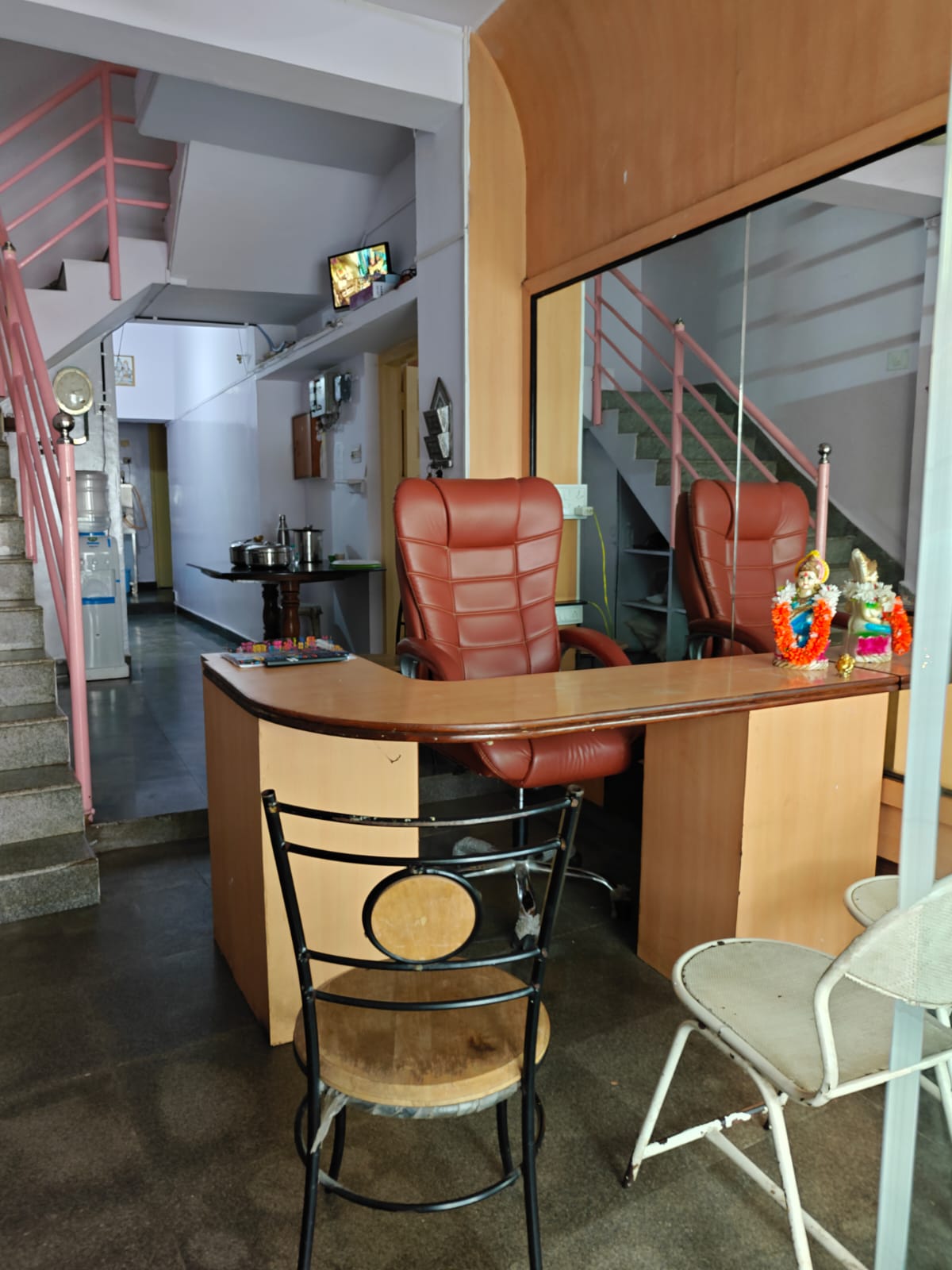 Reception & Common Area